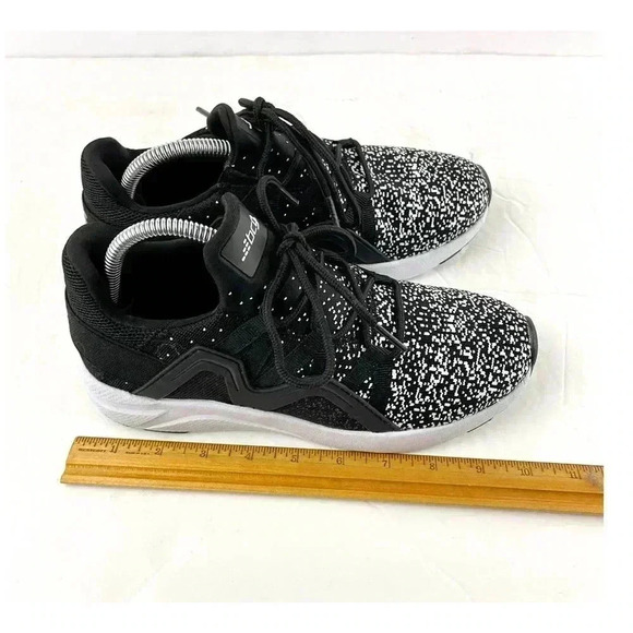 Lightweight Black Running Training Shoes Sz 7 M Slip on Women's - Picture 6 of 10